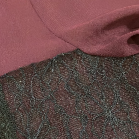 2/$20 Sheer purple Rachel Roy blouse lace panels Large - Picture 8 of 10